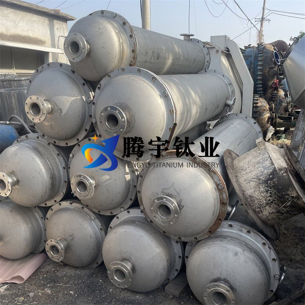 鈦制冷凝器換熱管裂紋分析及改進(jìn)措施 鈦制冷凝器換熱管裂紋分析及改進(jìn)措施